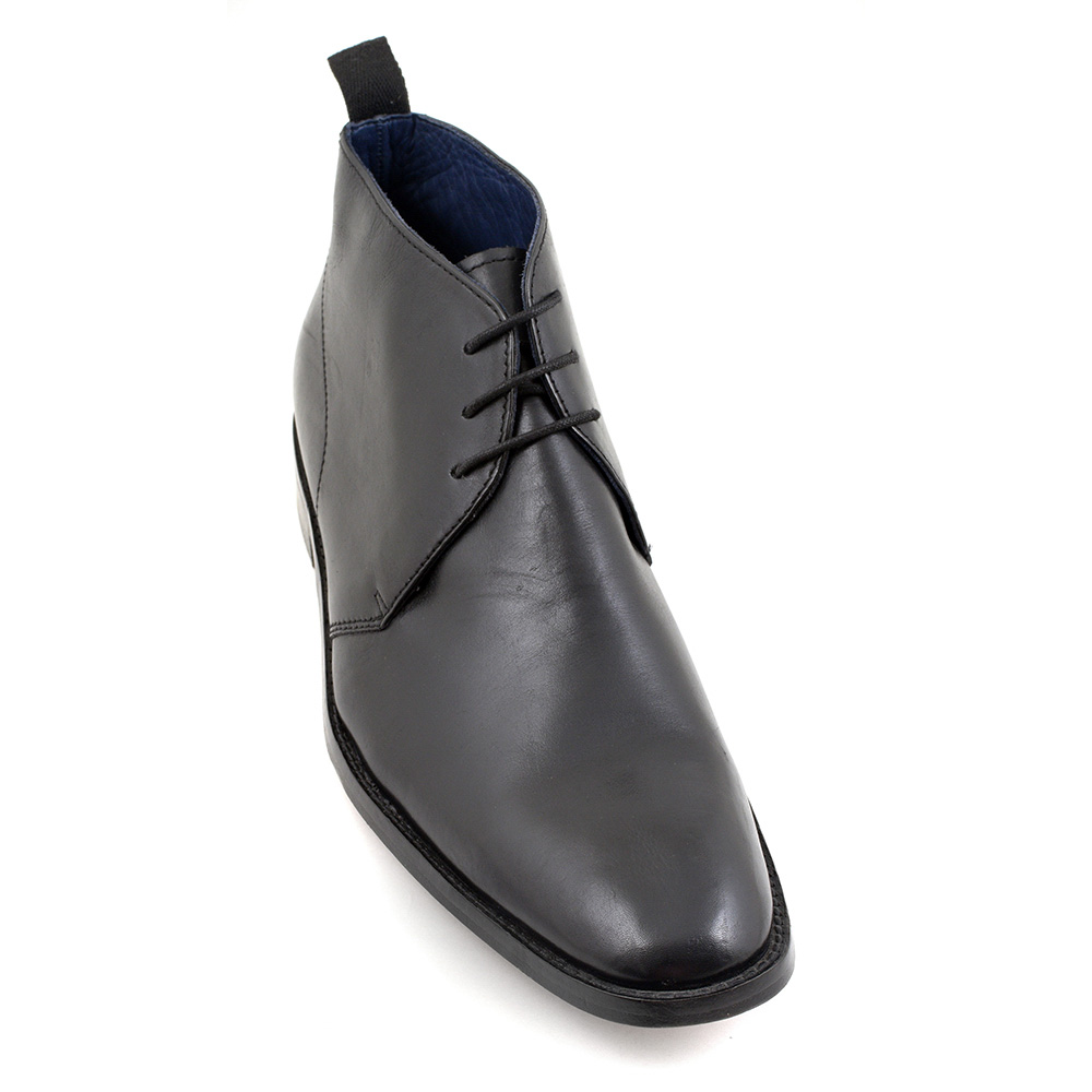 mens black chukka boots uk