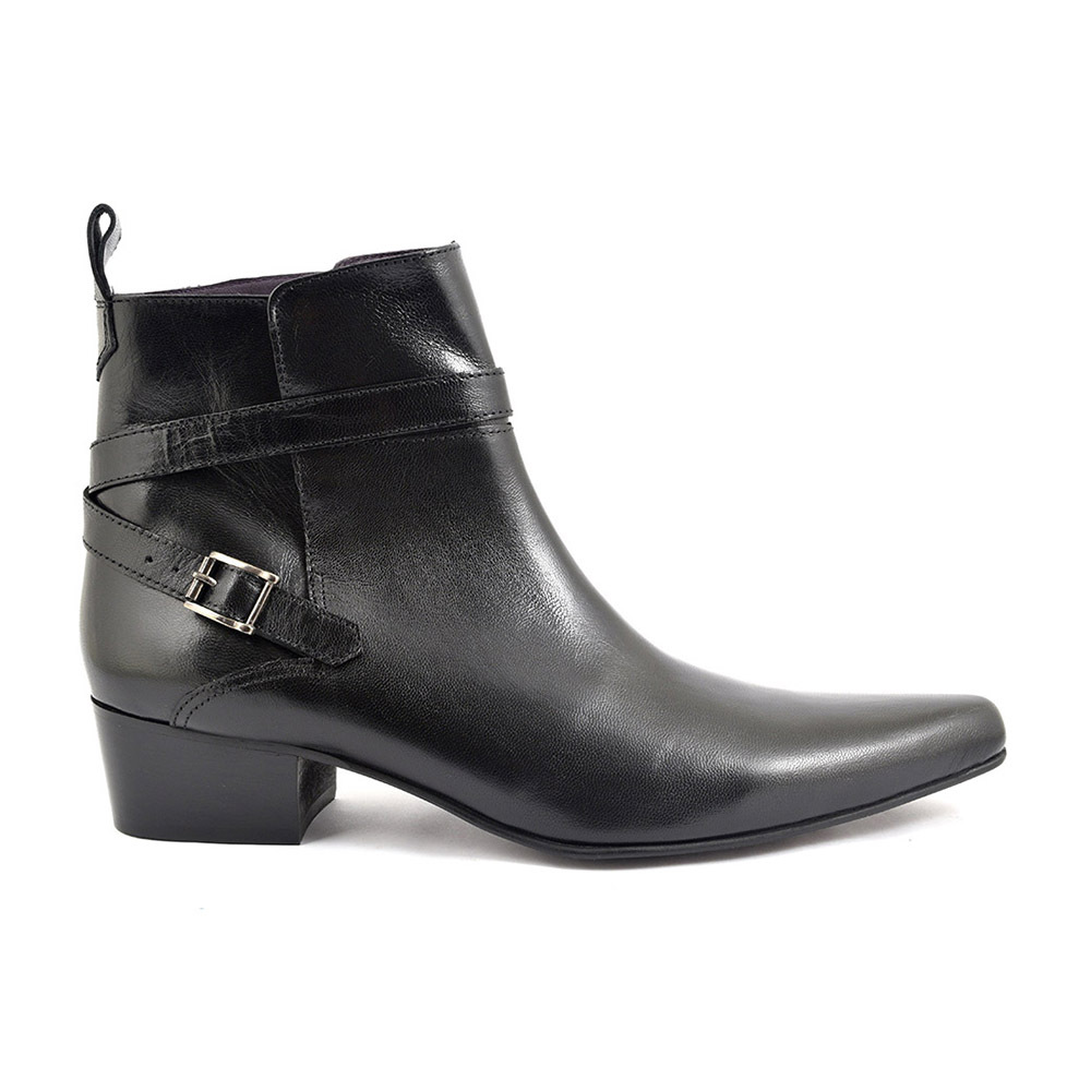 black buckle heel boots