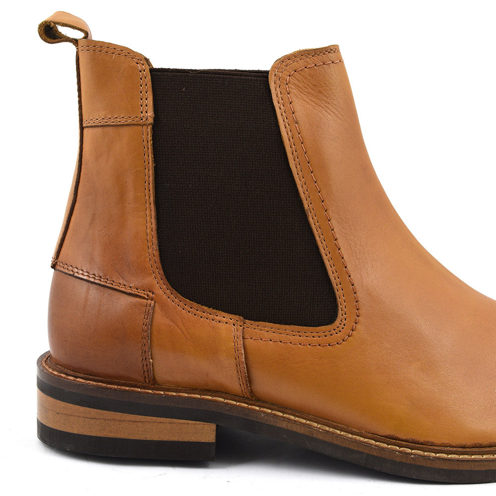 dark tan chelsea boots